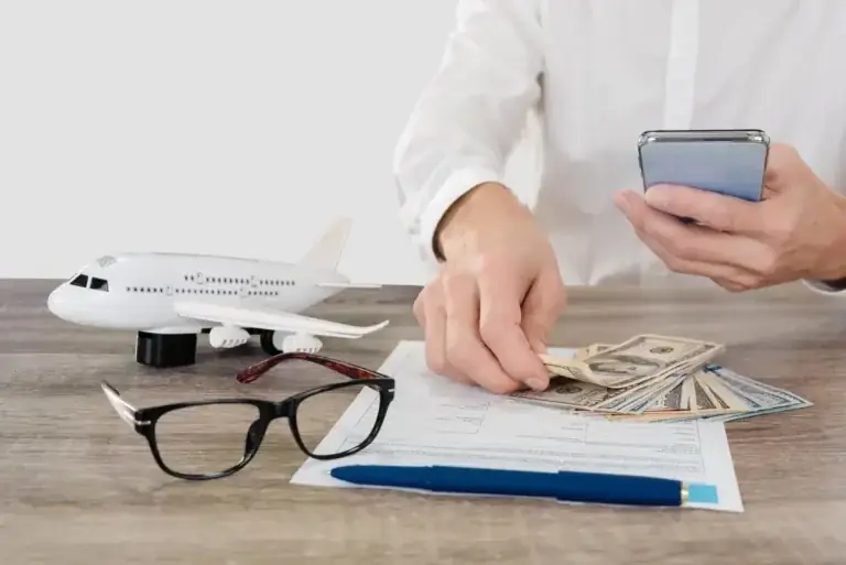 How to Manage Business Travel Expenses Effectively